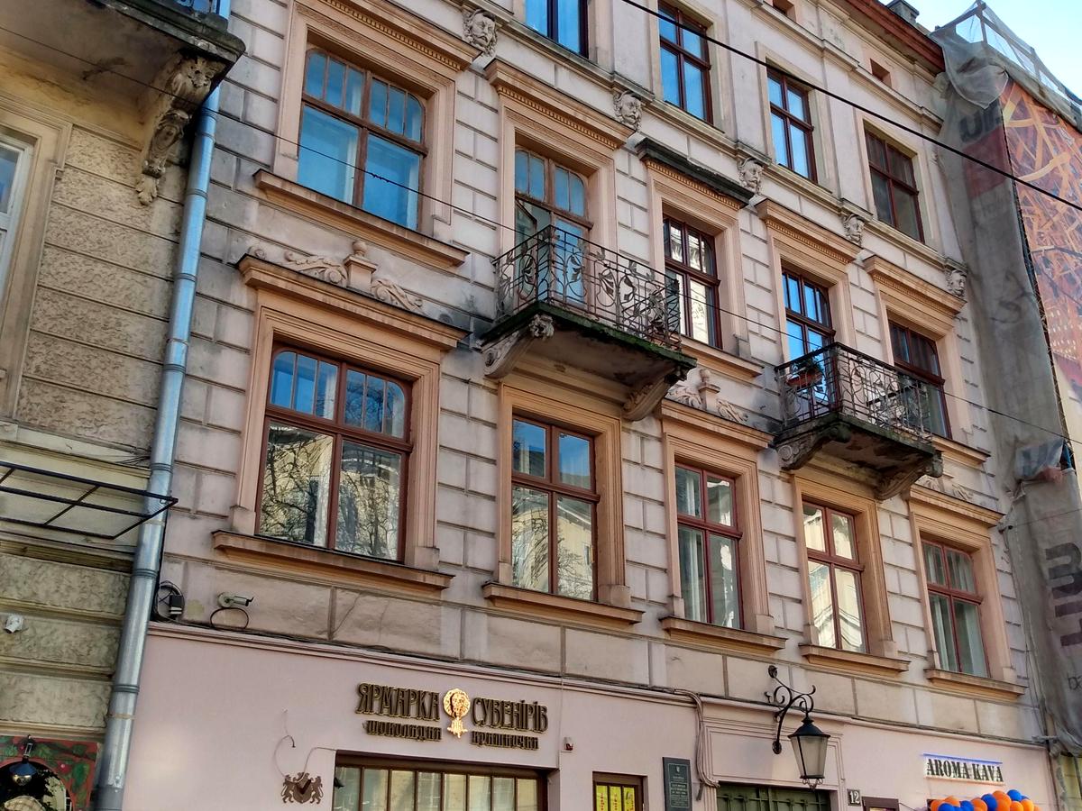 Продаж 3-кімнатної квартири в центрі Львова - зображення 3