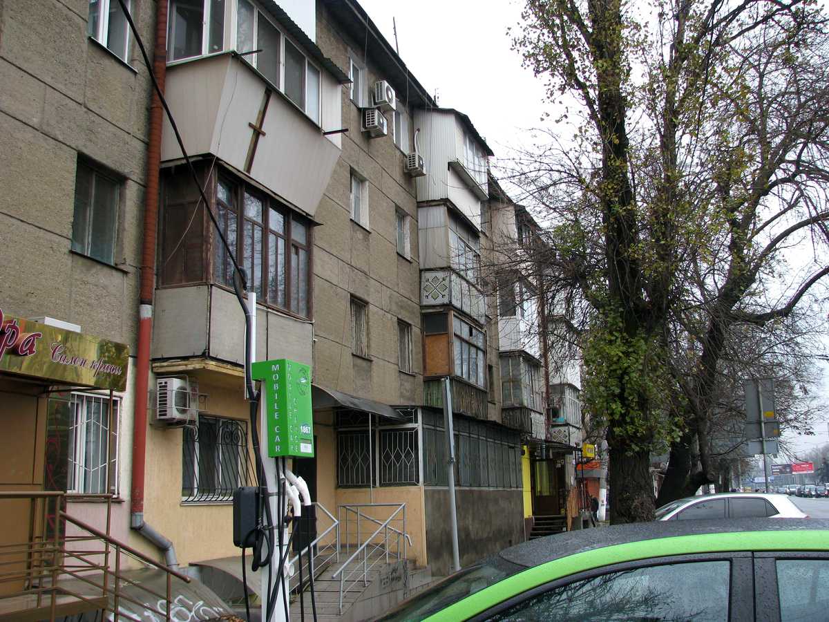 3-комнатная квартира по адресу ул. Комарова (площадь 70 м²) - imageAlt 6 3-комнатная квартира по адресу ул. Комарова (площадь 70 м²) - Atlanta.ua - imageAlt 6