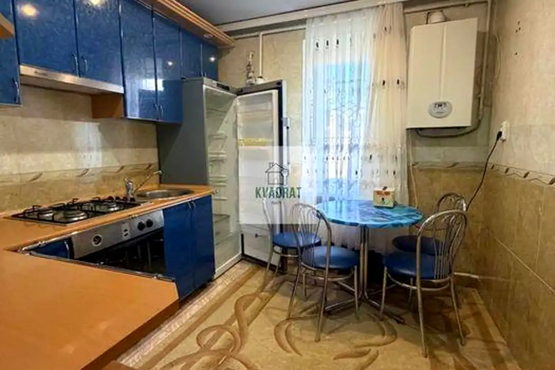 3-кімн. квартира, Кам'янець-Подільський