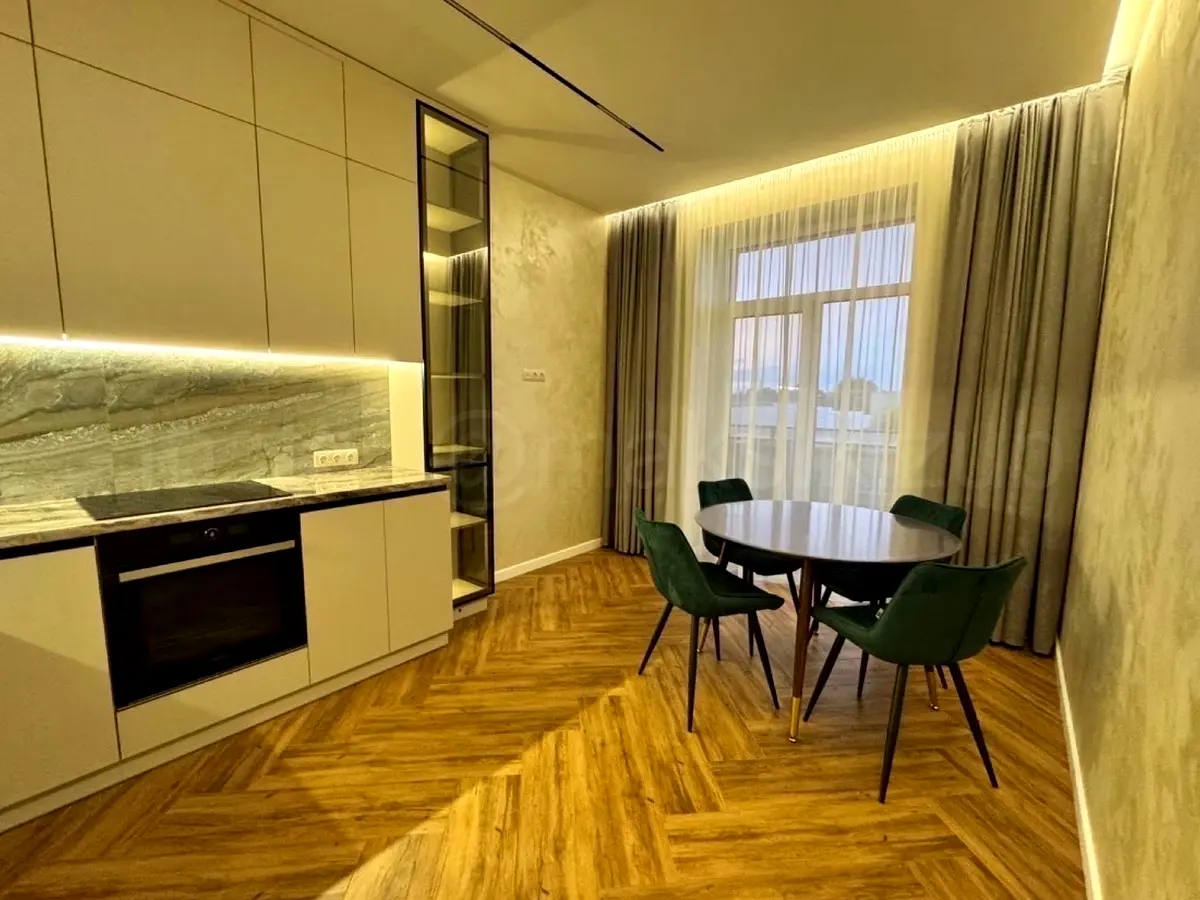 Капушанська вул., (Будинок)