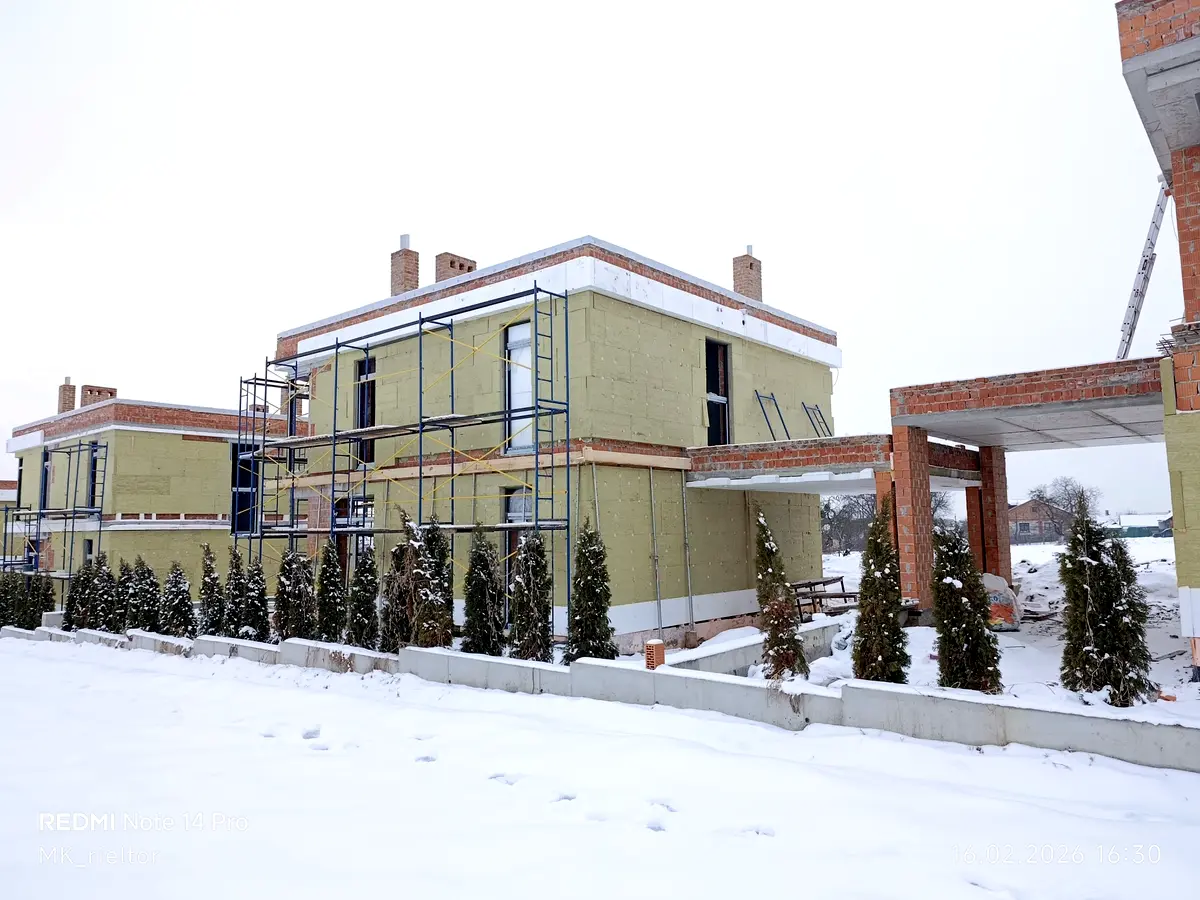 Львівська вул.