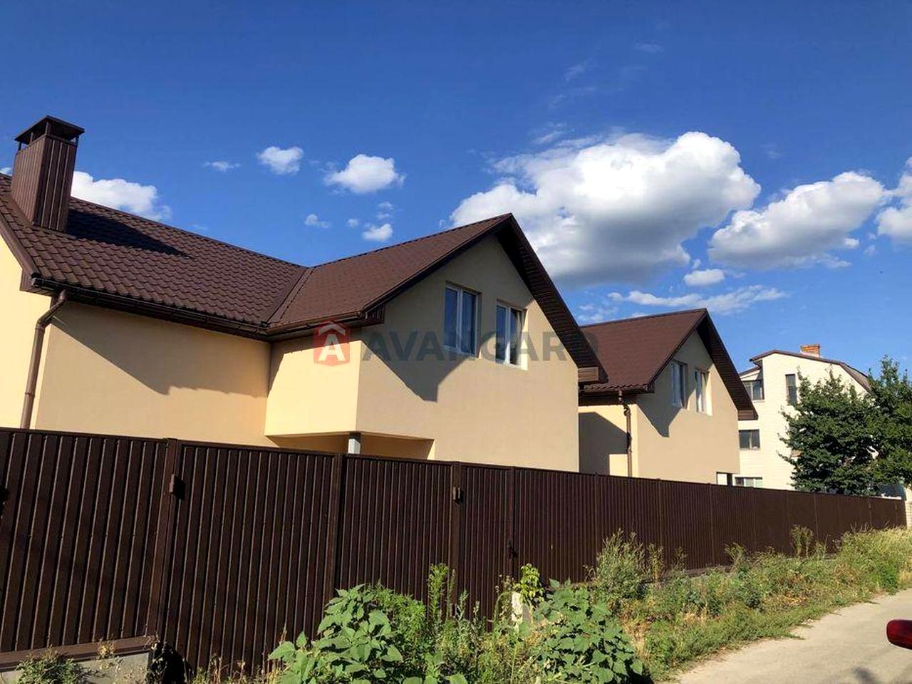 Продам будинок 164 м2 та 3 сотки на вул.Майська Клочко 6
