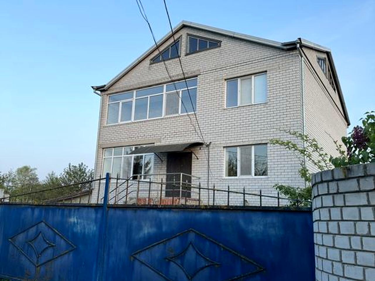 Продам будинок у місті Миргород