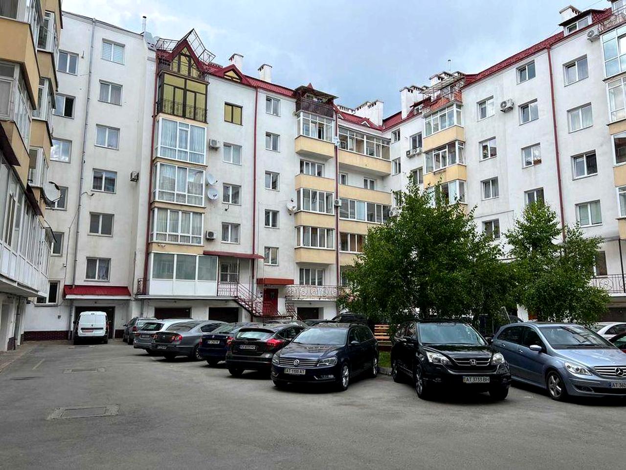 Продаж простора 4к квартира - 125м2, вул. Франка 25а