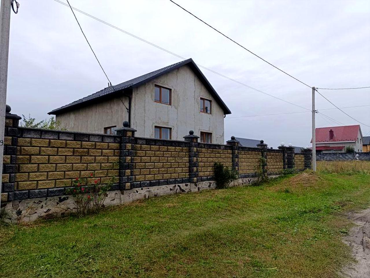 Продам будинок в Березному, по вул. Квітневій