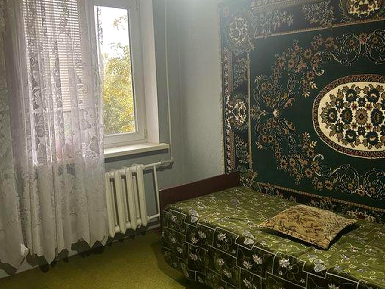 Продаємо 4 кімн. квартиру