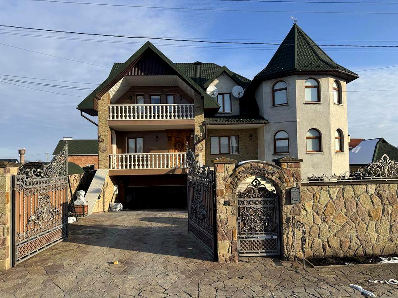Продається будинок м. Чортків Тернопільська область