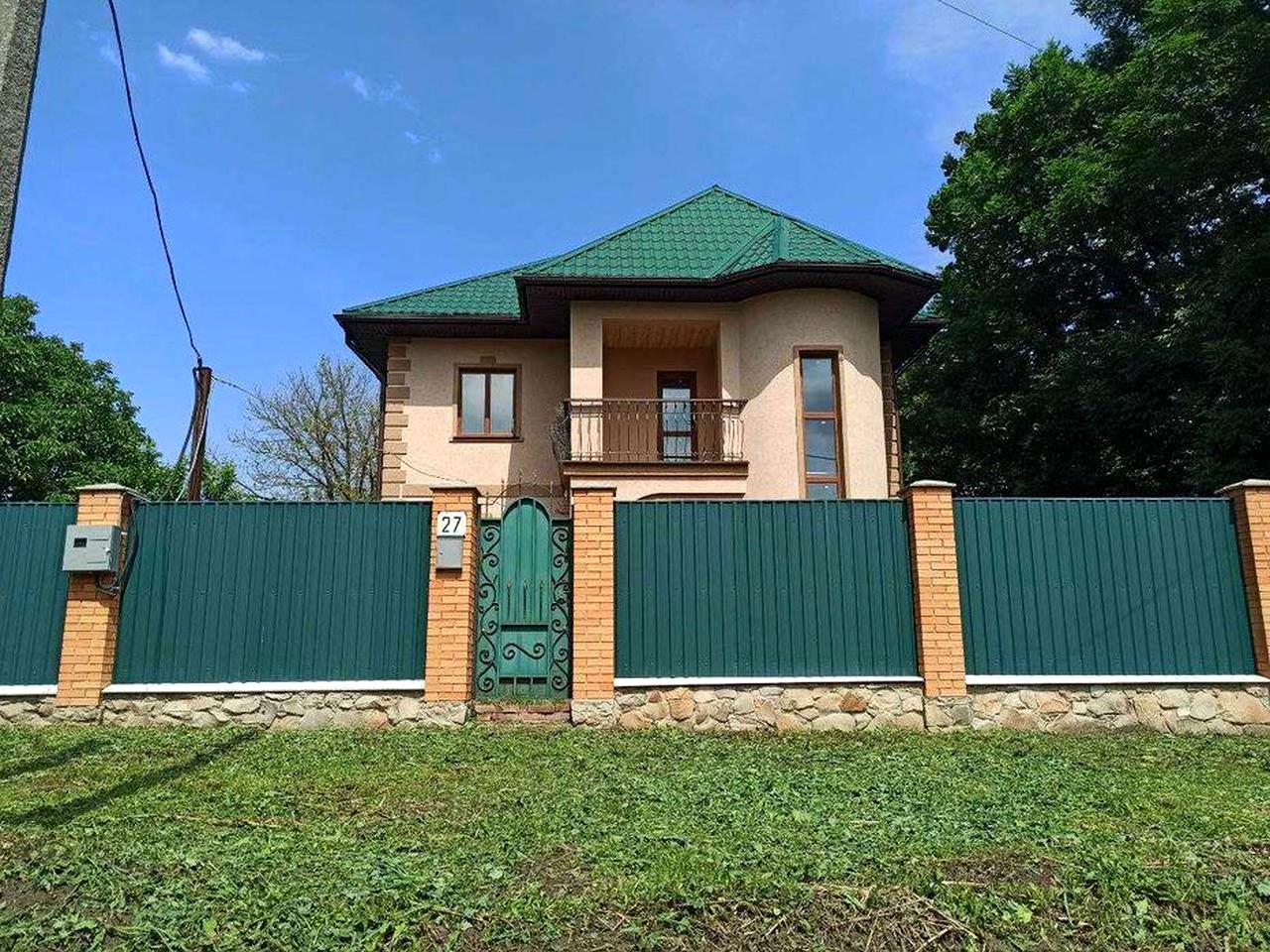 Продаётся недостроенный дом в г. Путивль