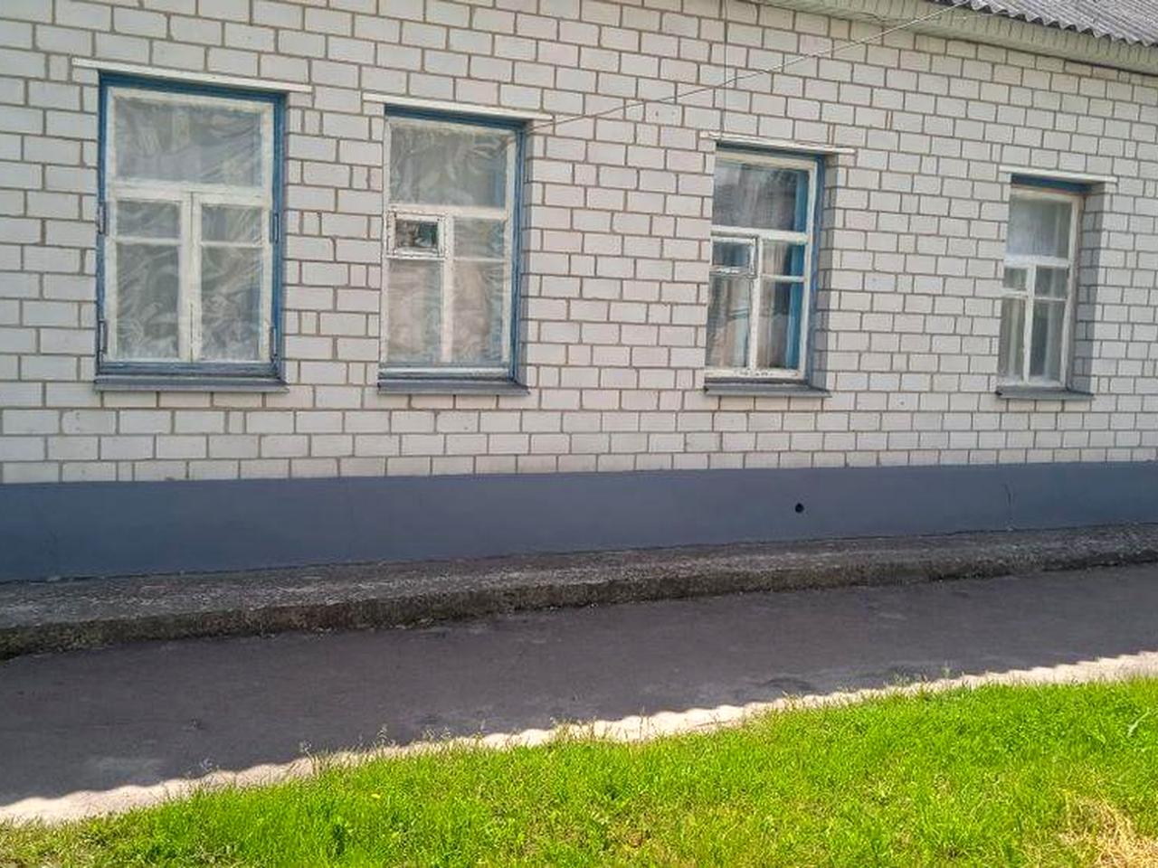 Продам полдома.Цена договорная