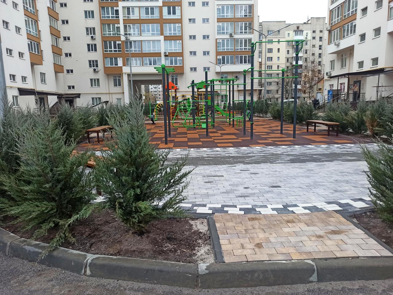 Юності просп., 16в