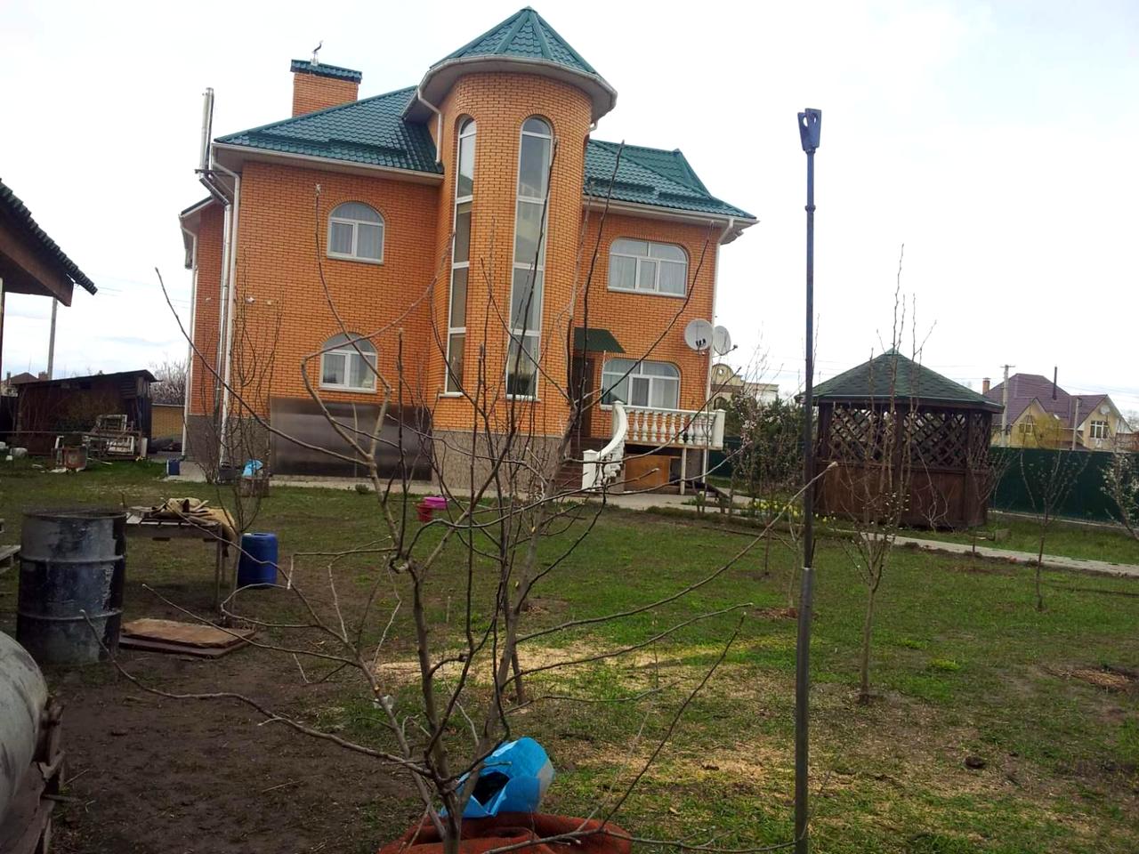 Віктора Швеця вул. (Шляхова), 66