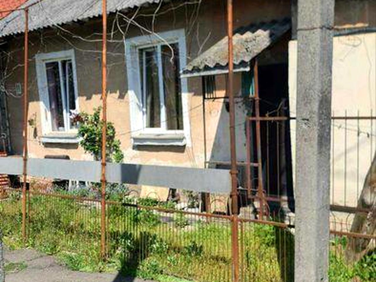 Продається будинок у місті Хуст,вулиця жайворонкова.