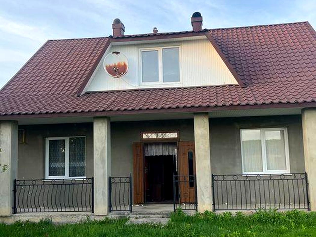 Будинок, Таунхаус, квартира .