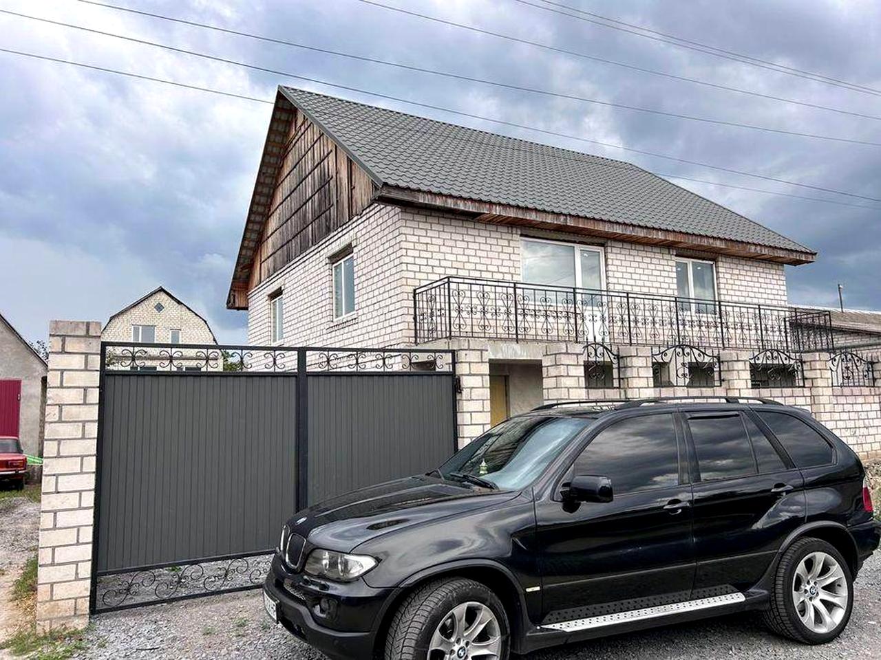 Терміново продам будинок р-н Смолка 2 поверховий