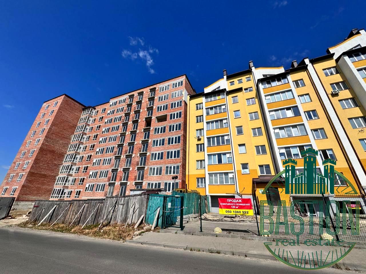 Демянів Лаз вул., 24