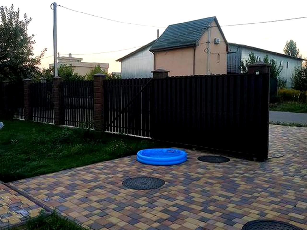 Продам затишний таунхаус напряму від забудовника