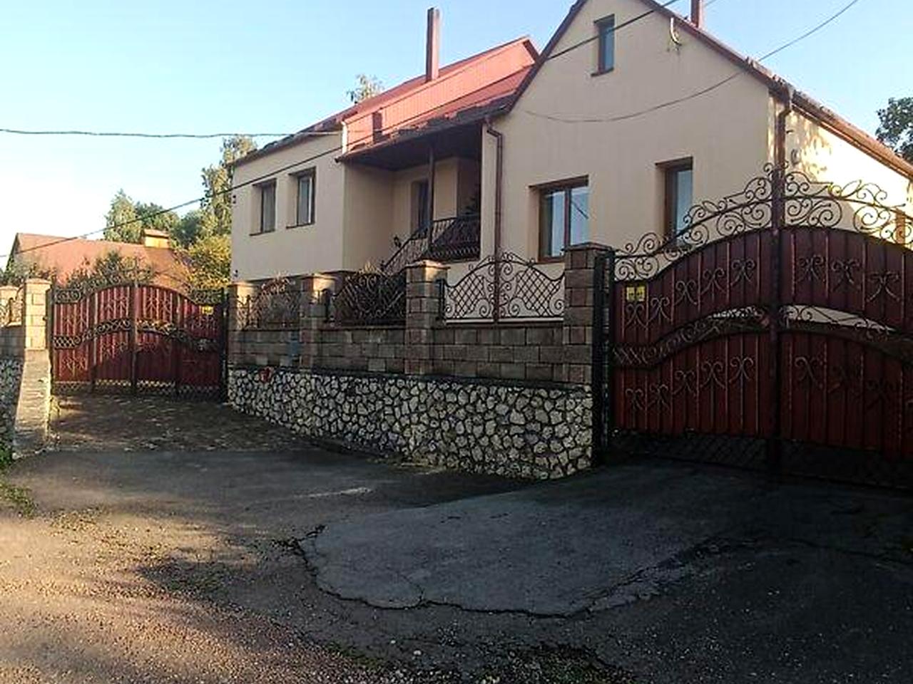 Продаж 4к Дім Красногірка вулиця