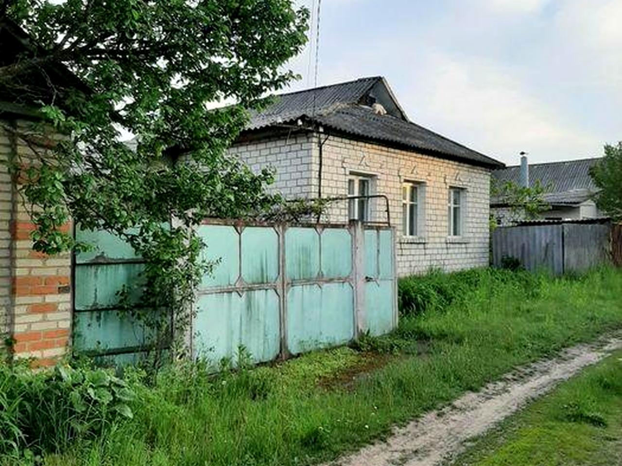 Продам будинок  м.Глухів