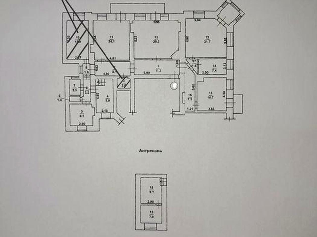 Нежинская переулок Богданова 180 кв. м. 80тыс.у.е.  С одним соседом