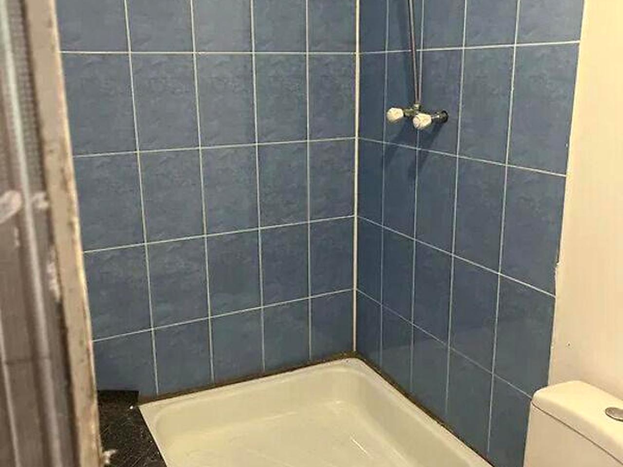Продаж 3к Дім Коновальця