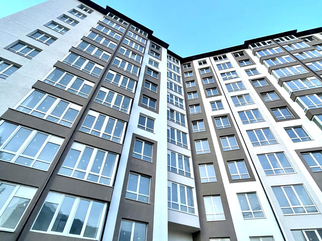 Пасічна вул., (Будинок)