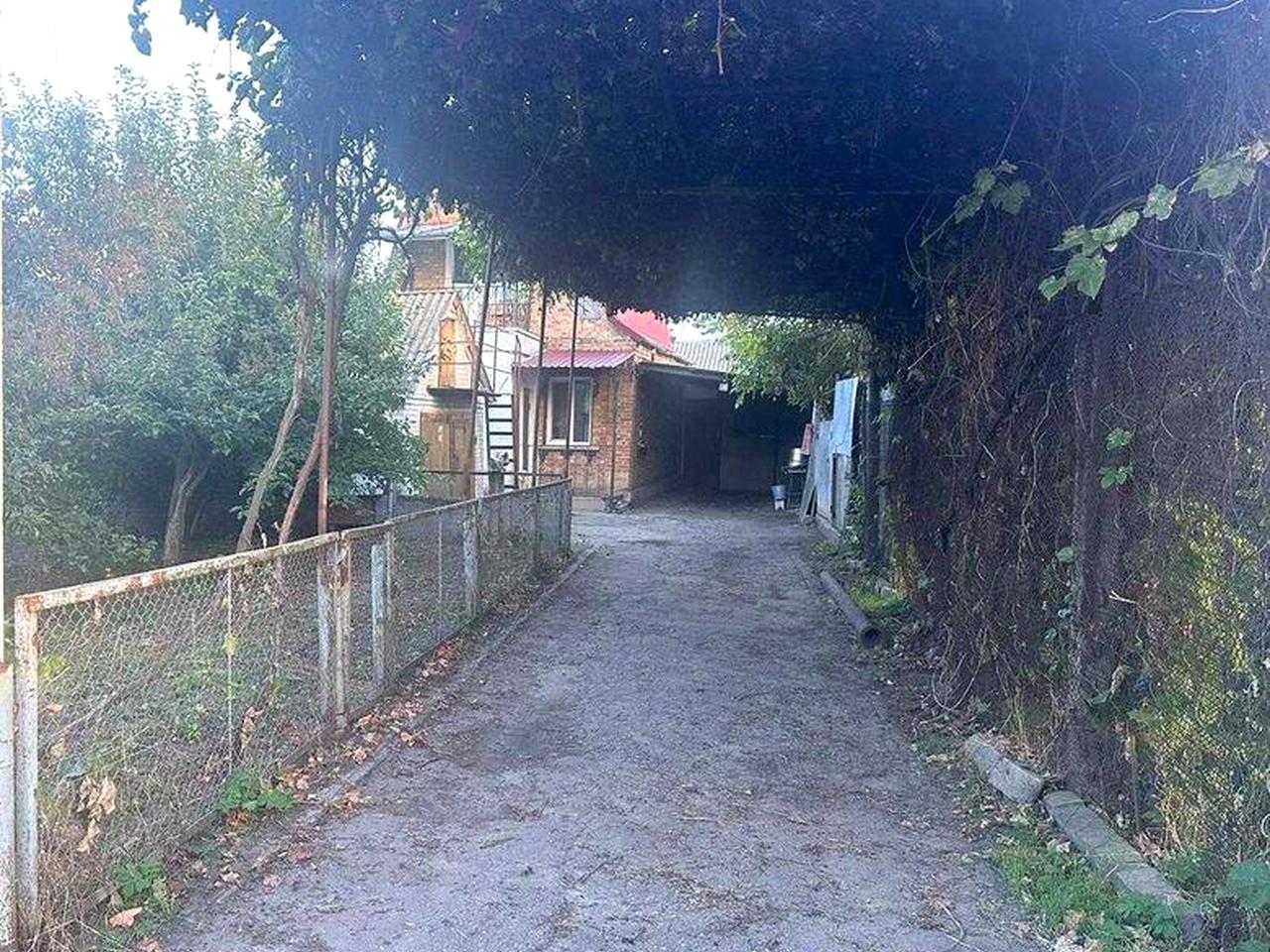 Продається житловий будинок
