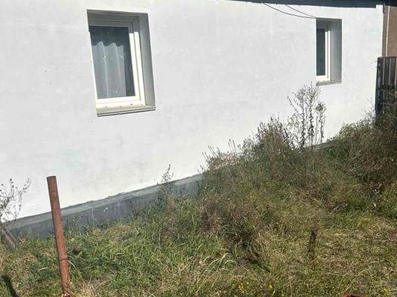 Продам половину будинку