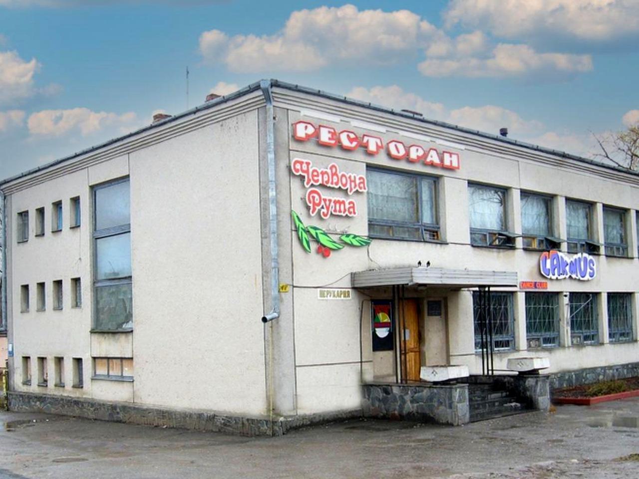 Українця Владислава вул., 42
