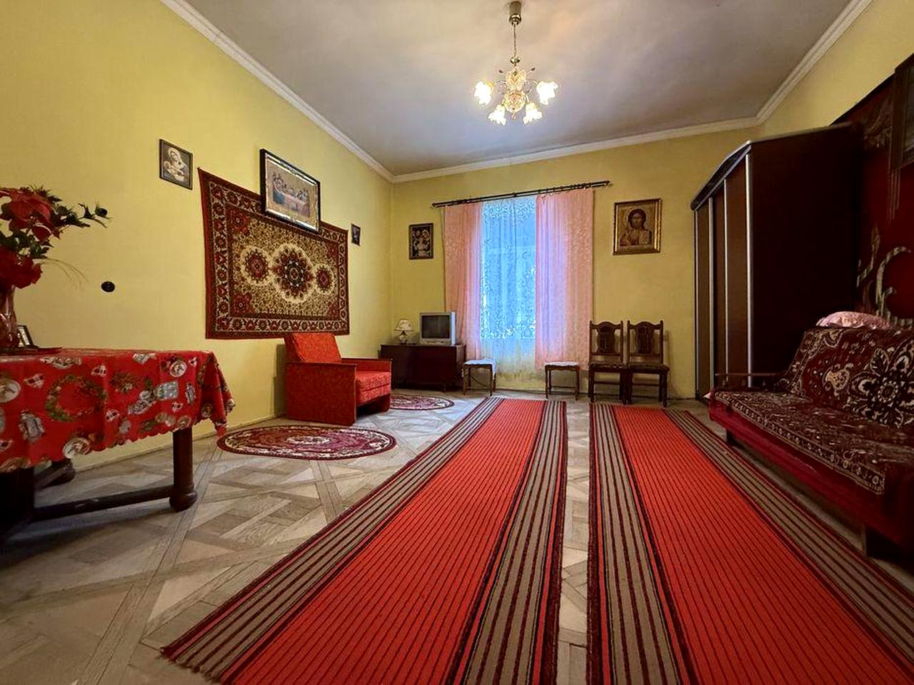 Продаж 2-кім. квартири 66.9 м.кв., в. О. Бобикевича