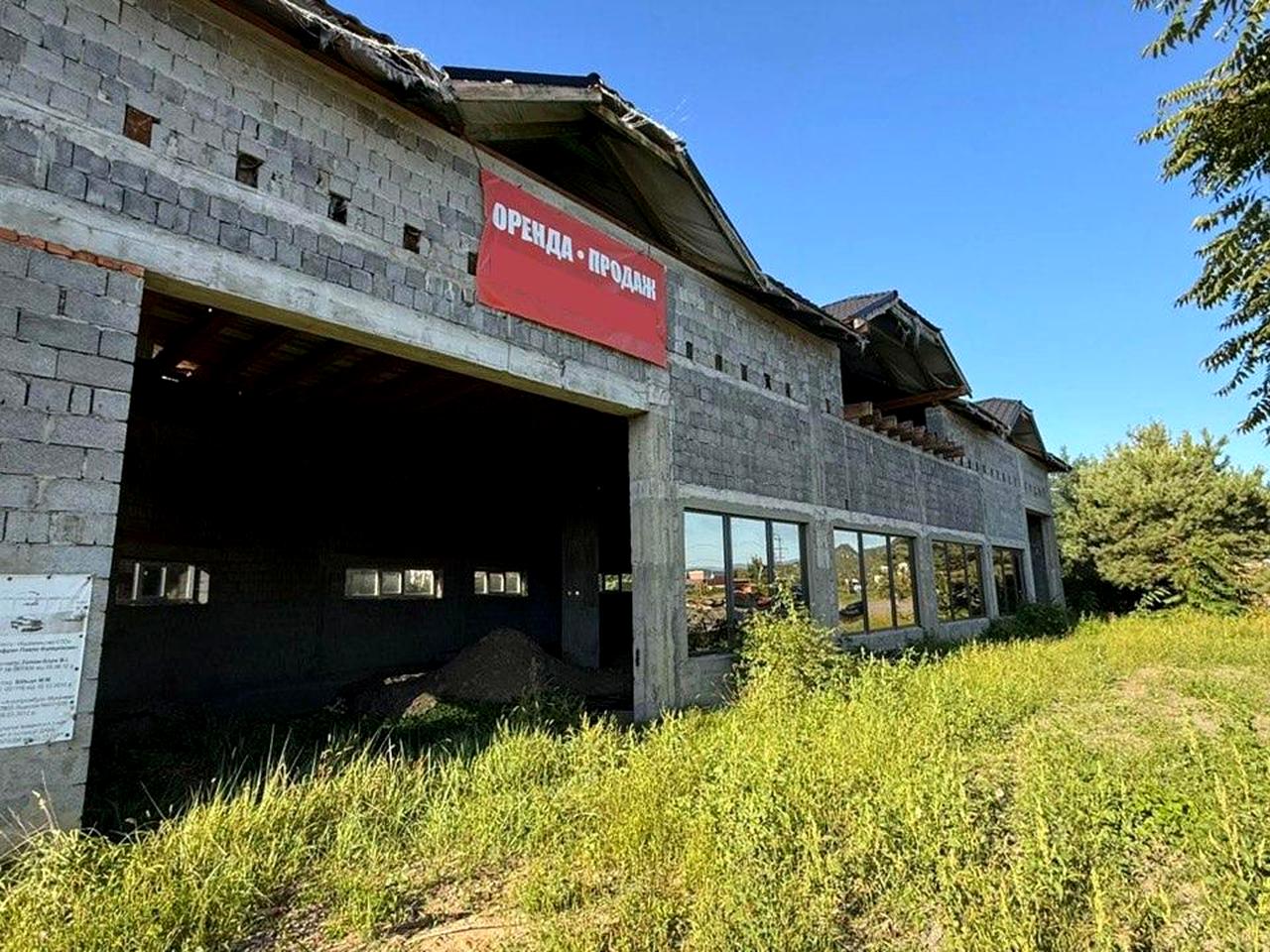 лаківська, 1
