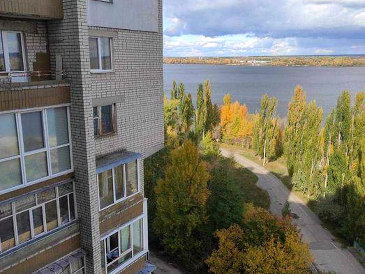 Квартира 2-х кімнатна на Дніпрі в Каневі для ВАС 65 кв м