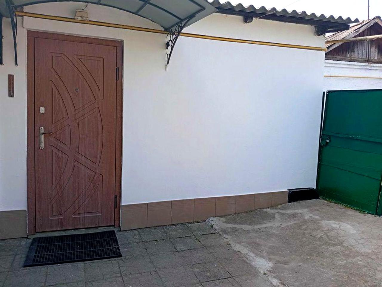 Продам пів будинку в центрі міста