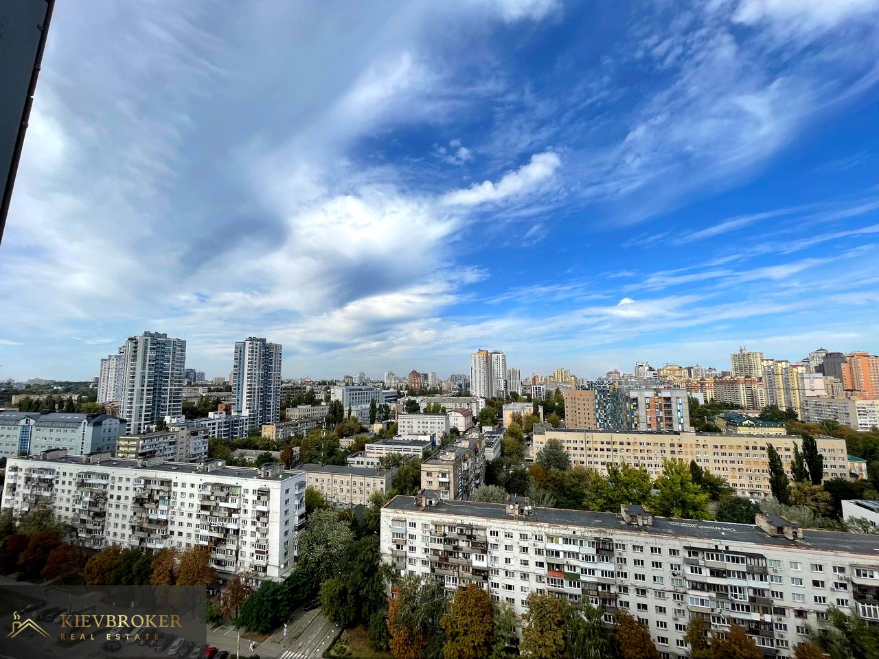 Берестейський просп. (Перемоги), 11 к1