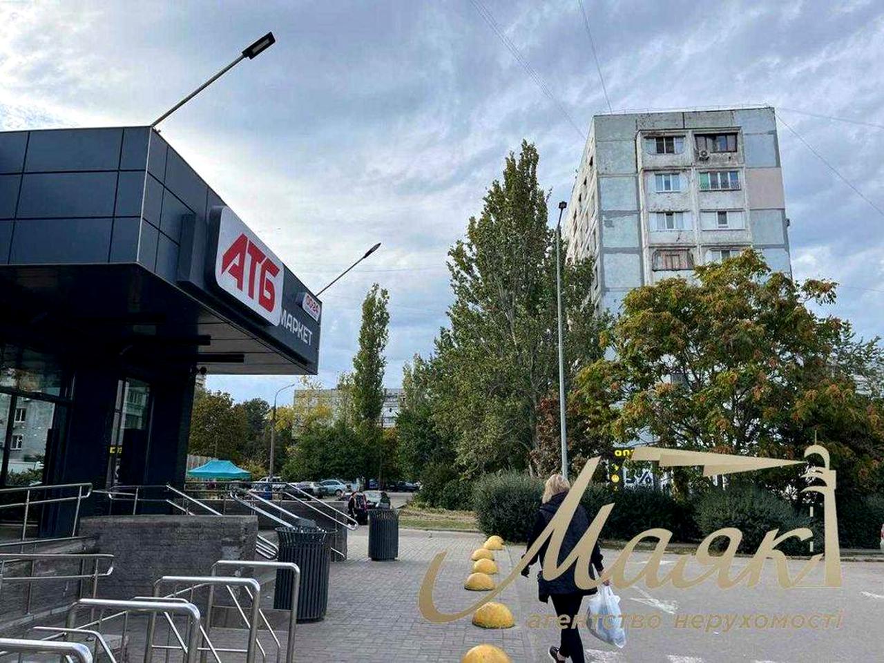 Продам 3-к.кв.4/9.Героїв 93-ї бр.44А