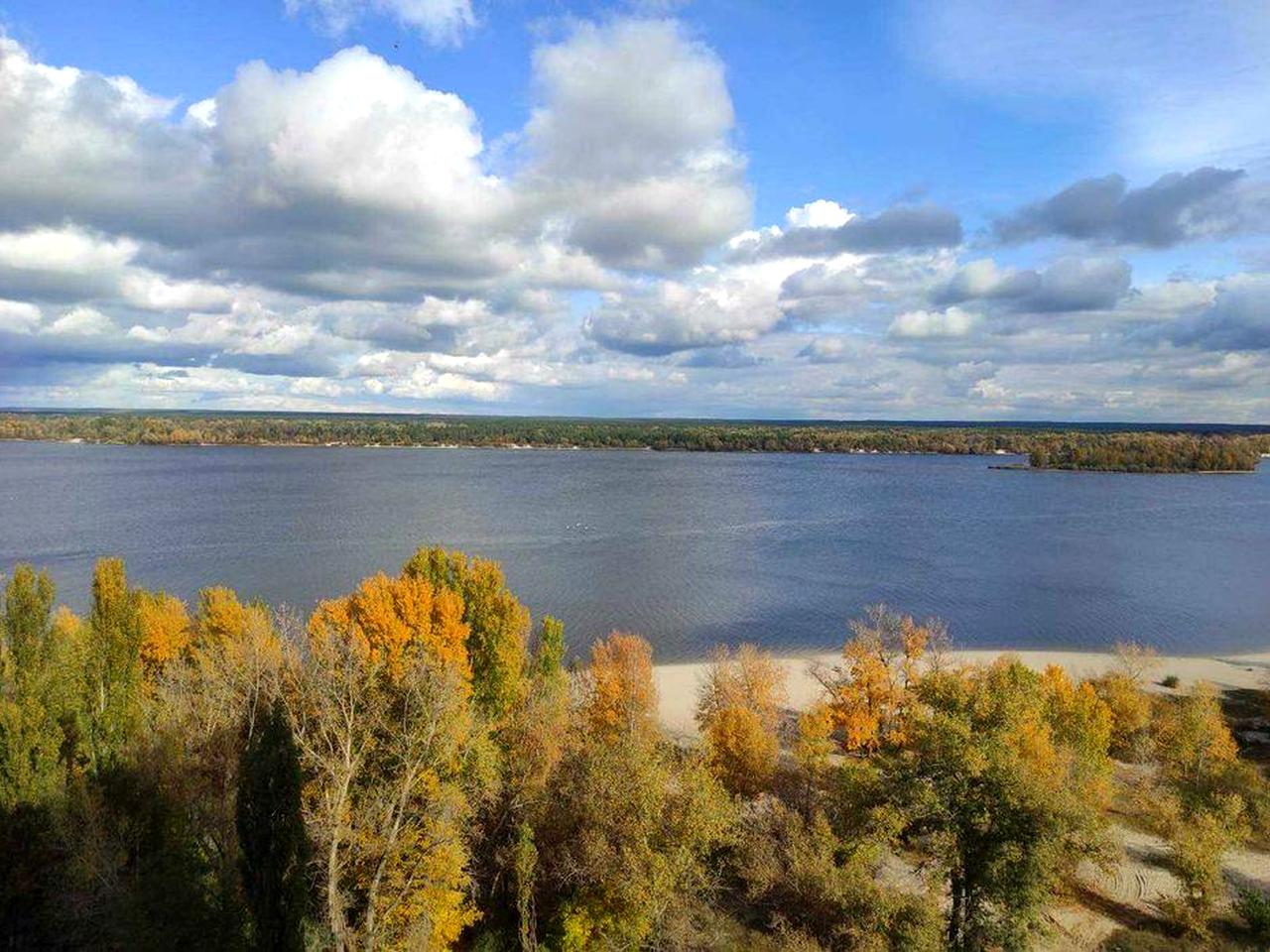 Якщо вам подобається такий краєвид - квартира в Каневі саме для ВАС