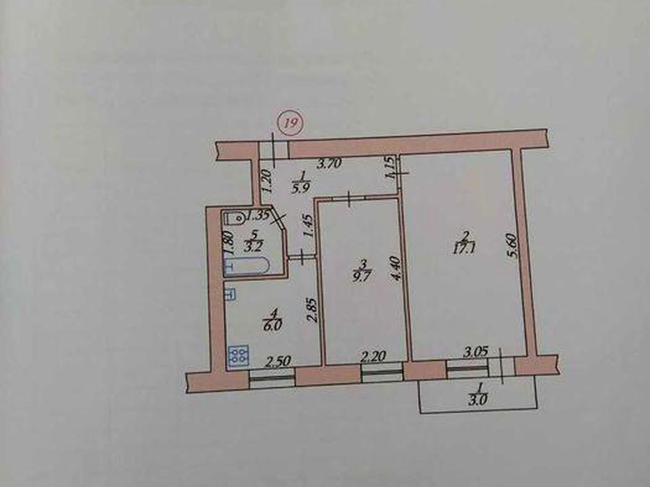 Продам 2-кімнатну квартиру з гаражем в центрі м.Тростянець.