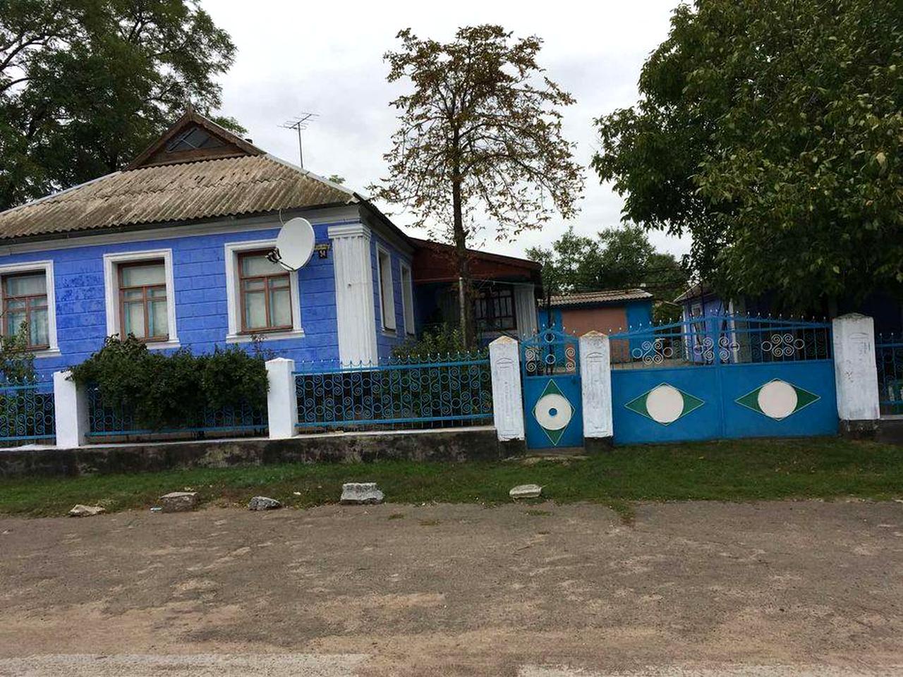 Продам будинок .