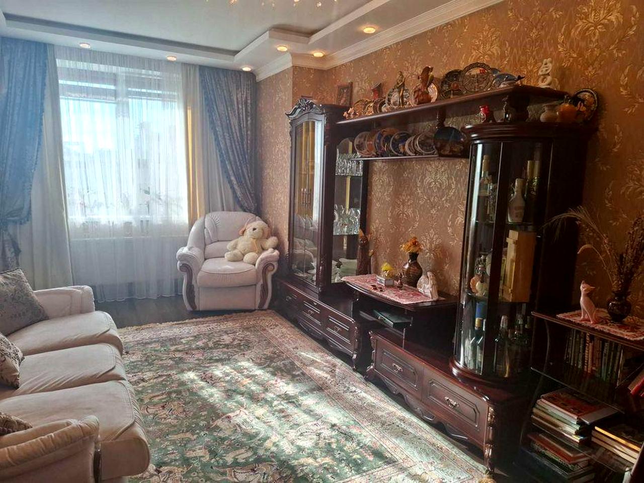 Продам 3-кімнатну квартиру на Поділлі ЖК Поділля