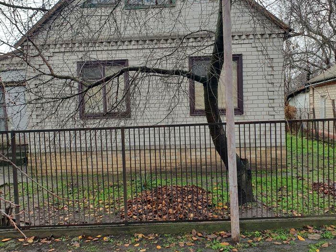 Продам дом Подгородное улица Жовтнева.