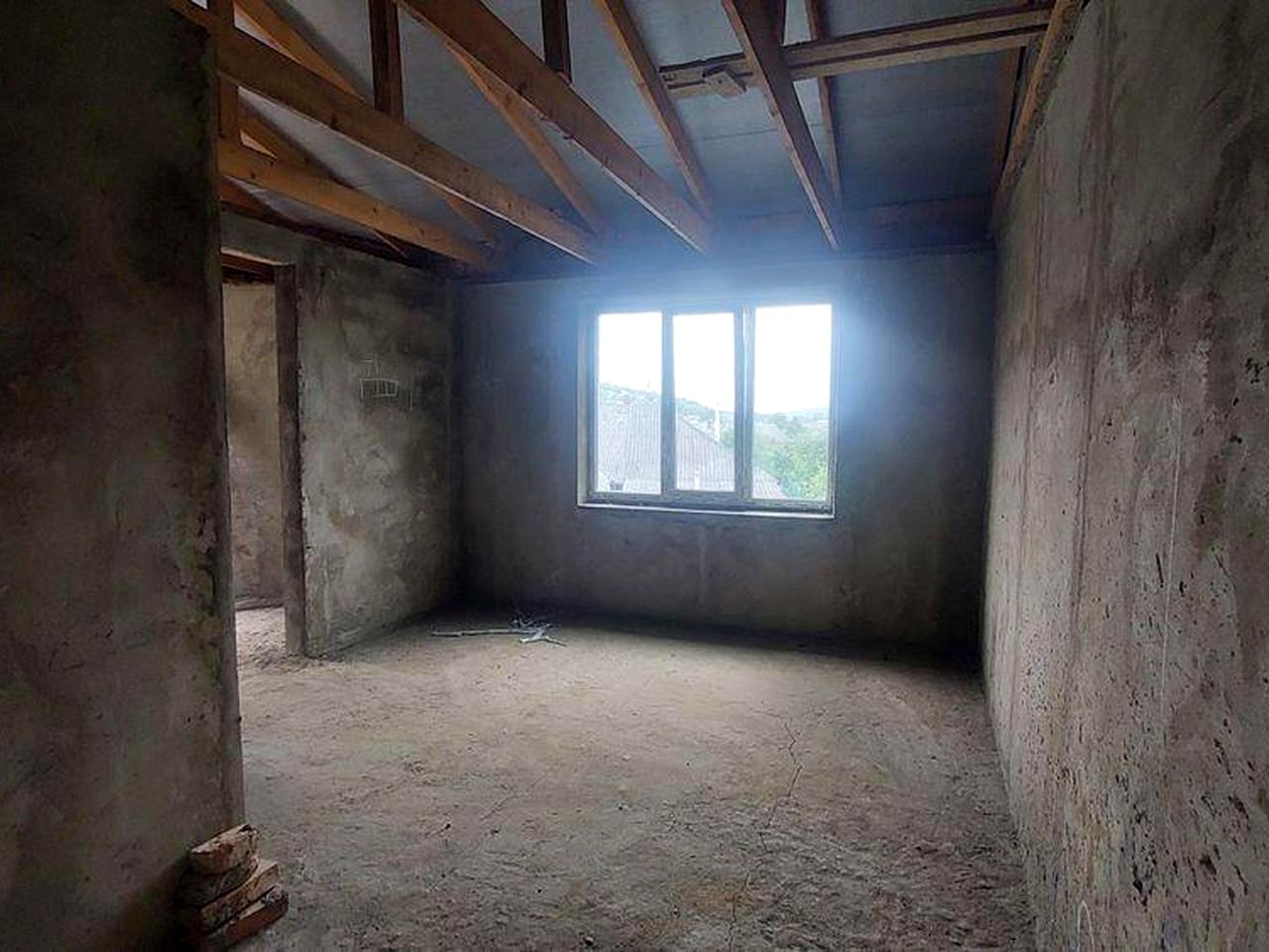 Продам 1-кімнатну квартиру. Пр-т Незалежності,5.