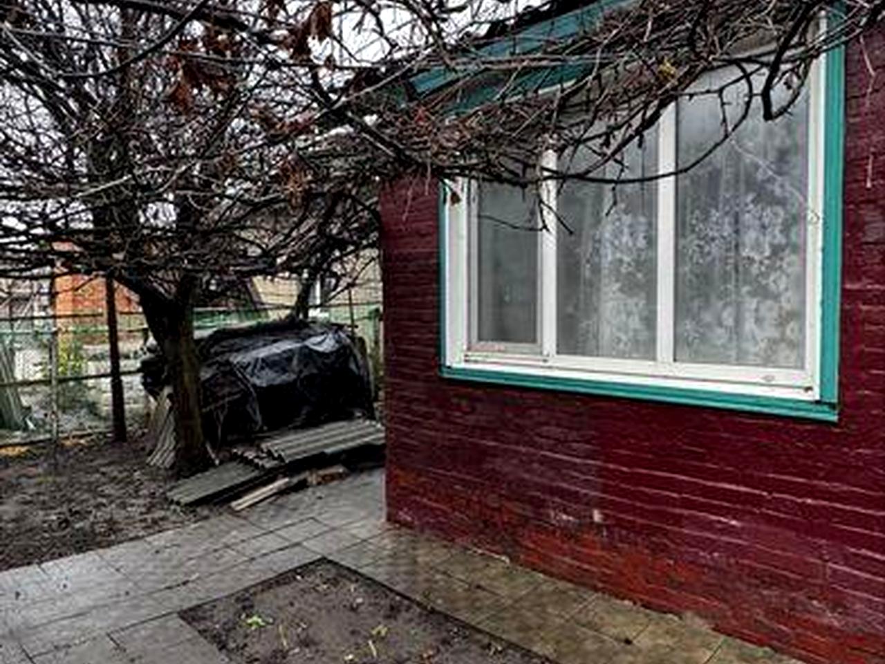 Продам добротный дом , г. Чугуев