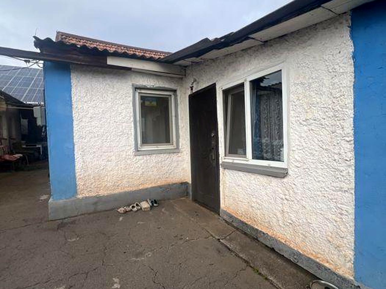 Продается 1/2 небольшого дома по ул.Куприна