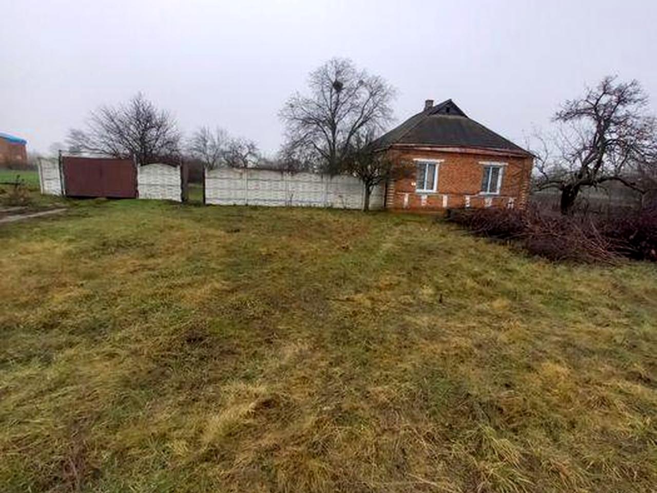 Продам приватизований будинок