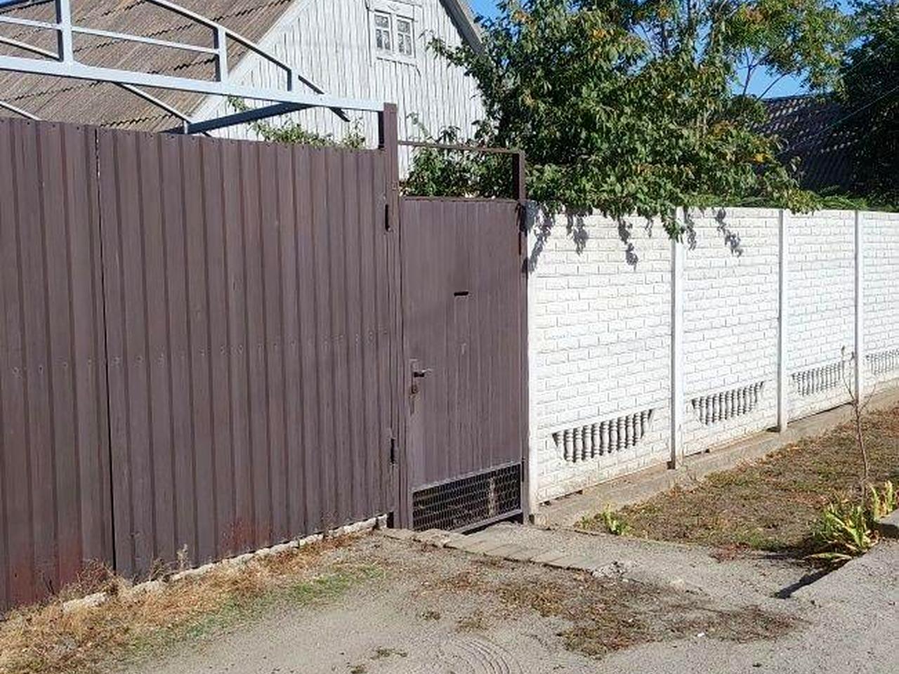 Малахітова