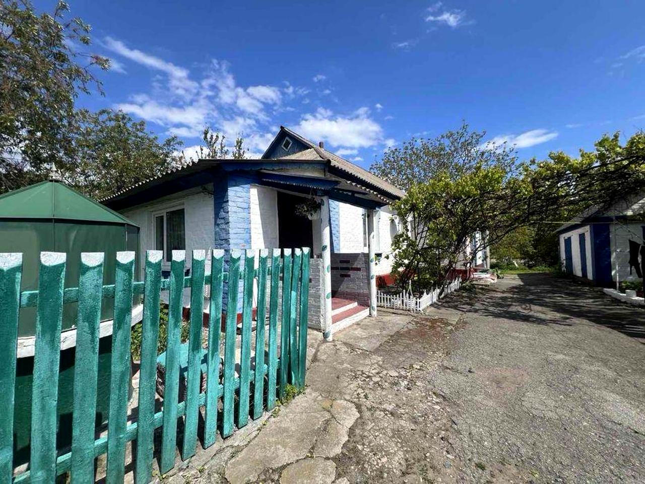 Ексклюзив. Продам хороший будинок зі зручностями в місті Узин