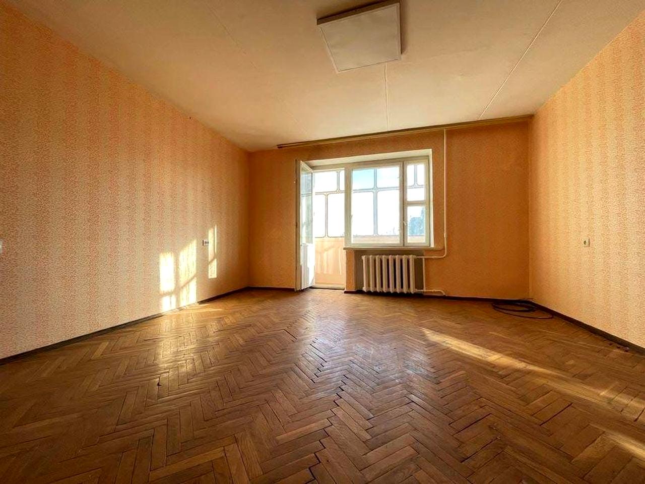 Продаж 4-х кімнатної м.Бровари, Київська область
