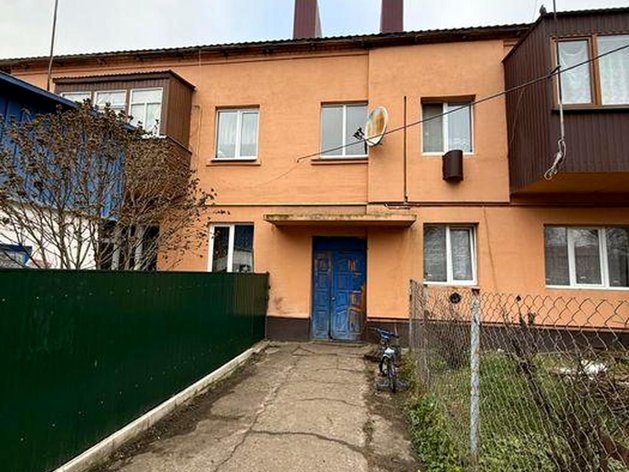 Продається квартира в селищі Мирне