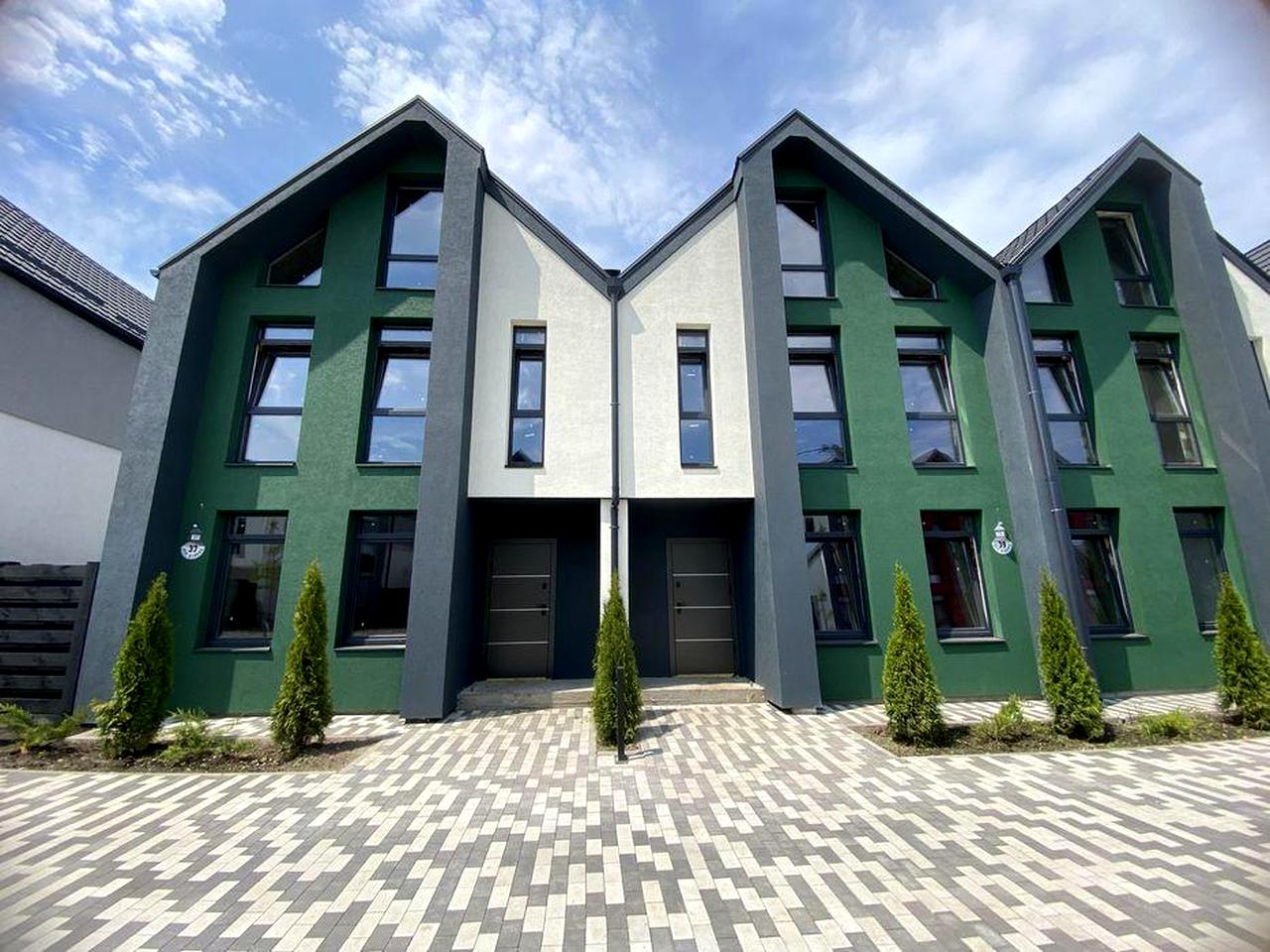 Продам таунхаус 110м2! Гатне! Газ! Централізовані комукації!