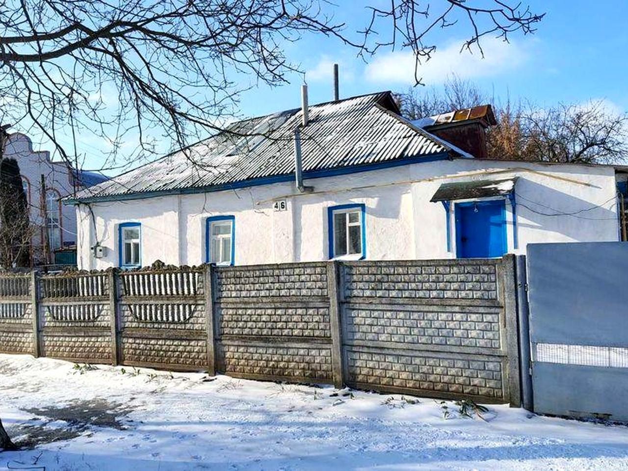Продається пів будинку 45 м² по вул., Успенська 46, центр міста