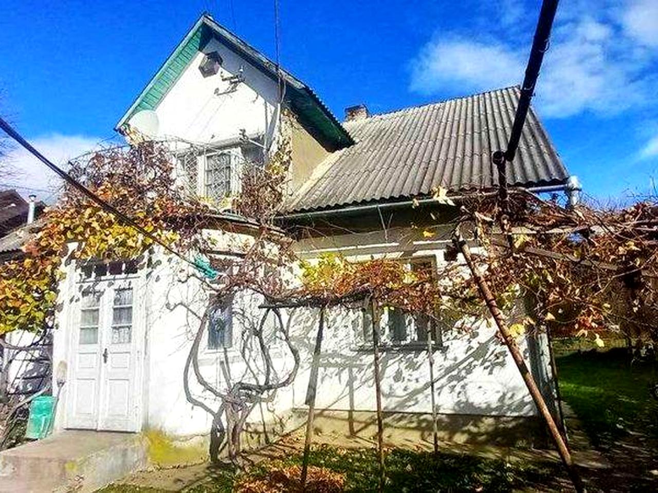 Продається жилий будинок в хорошому стані